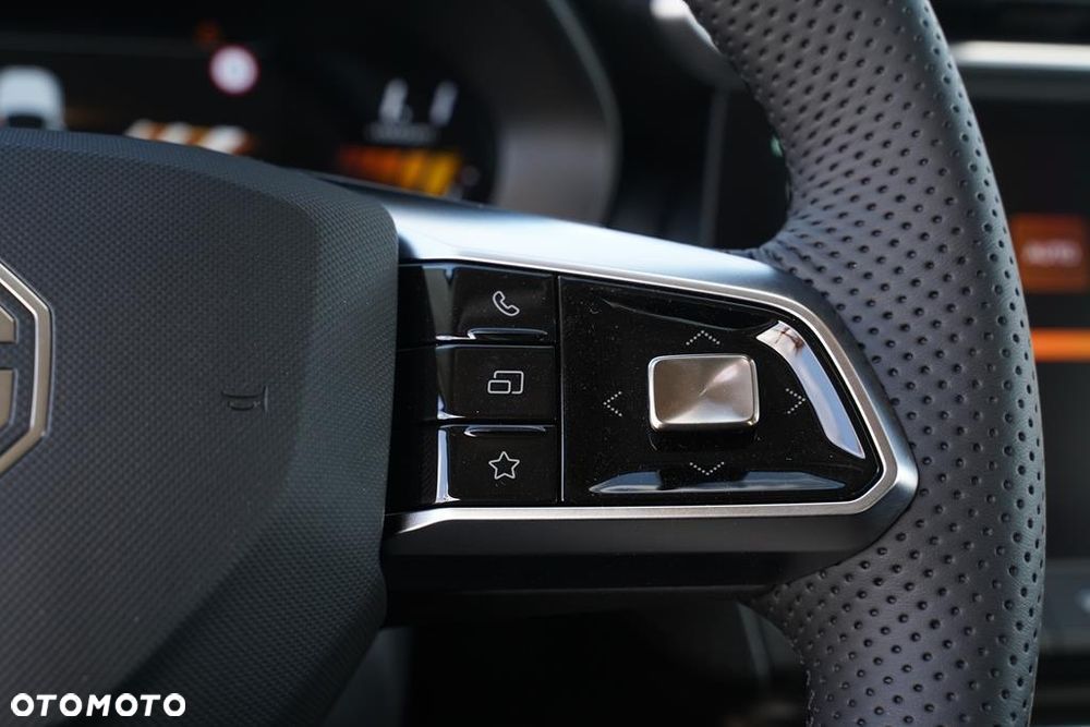 MG ZS 1.5 HEV+ Exclusive - 16