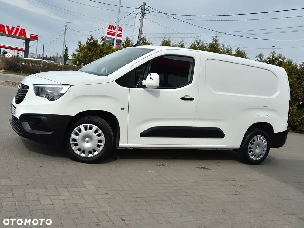 Opel COMBO - 4