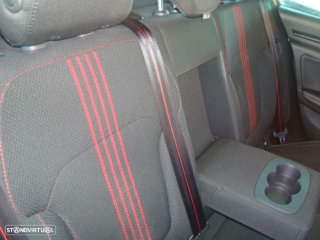 Renault Mégane Sport Tourer 1.5 Blue dCi R.S. Line - 30