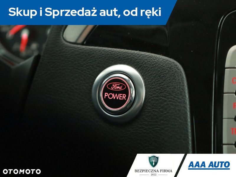 Ford S-Max - 14