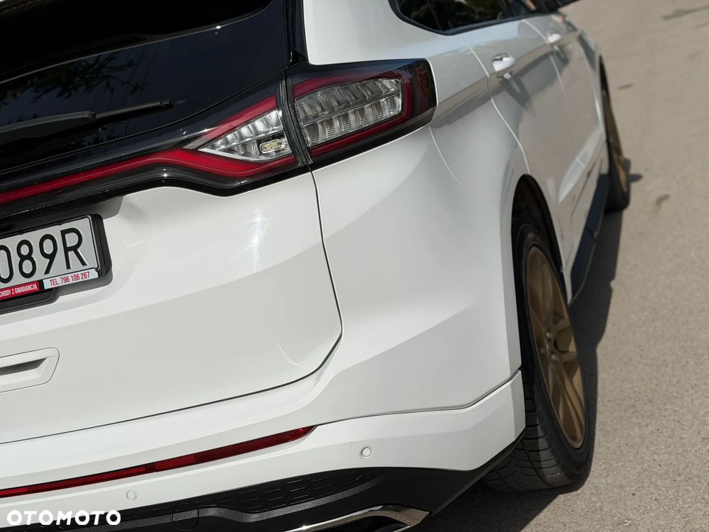 Ford Edge 2.0 TDCi Twin-Turbo 4WD ST-Line - 40