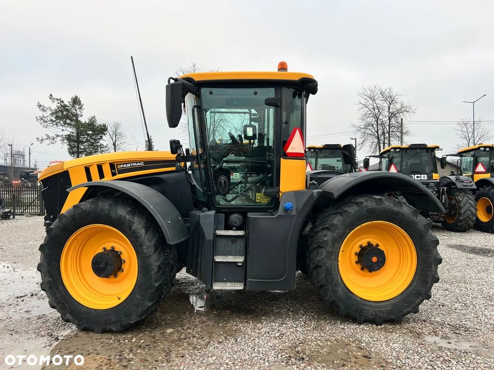 JCB Fastrac 4220 - 2