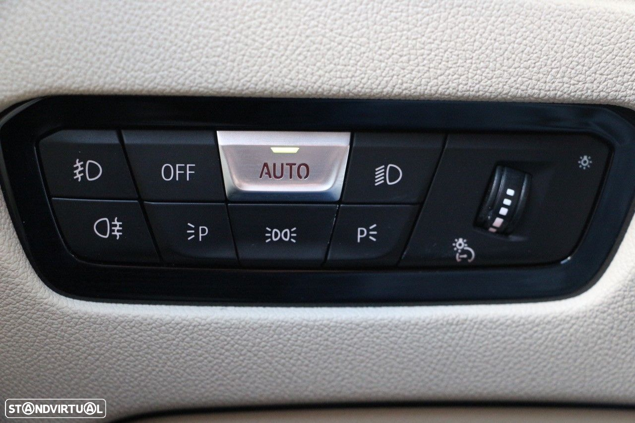 BMW 320 d Touring Pack M Auto - 42