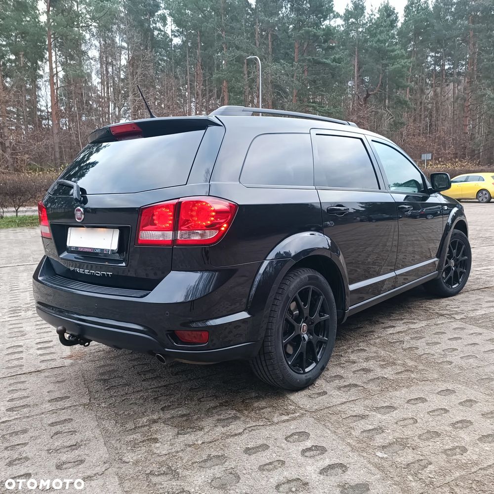 Fiat Freemont 2.0 Multijet 16V DPF Automatik Allrad Black Code - 5