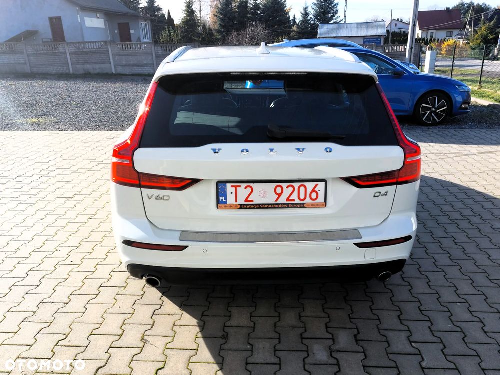Volvo V60 D4 Geartronic Momentum Pro - 7