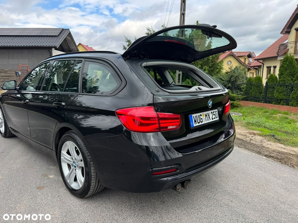 BMW Seria 3 320d xDrive Sport Line - 11