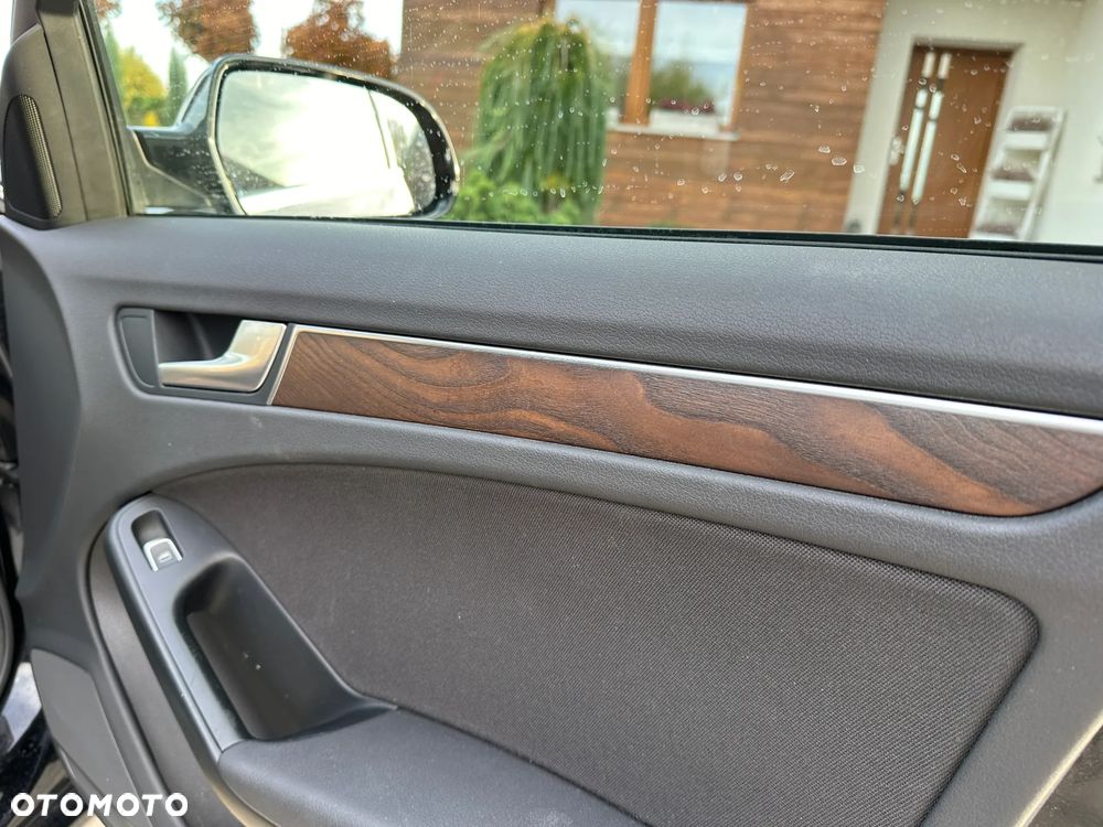 Audi A4 Avant 2.0 TDI Multitronic - 24