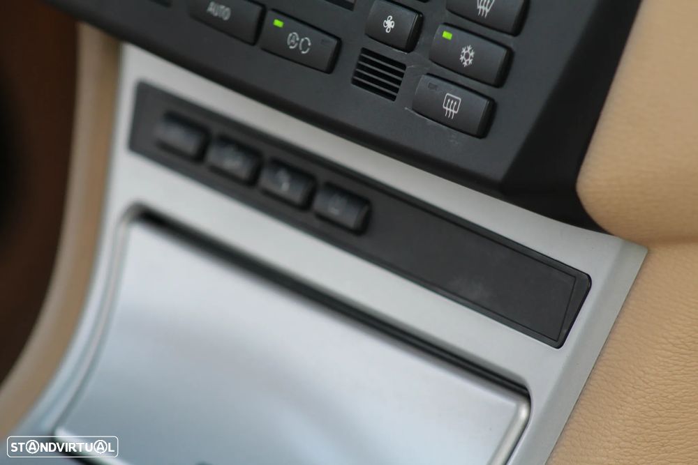 BMW X3 2.0 d LifeStyle - 34