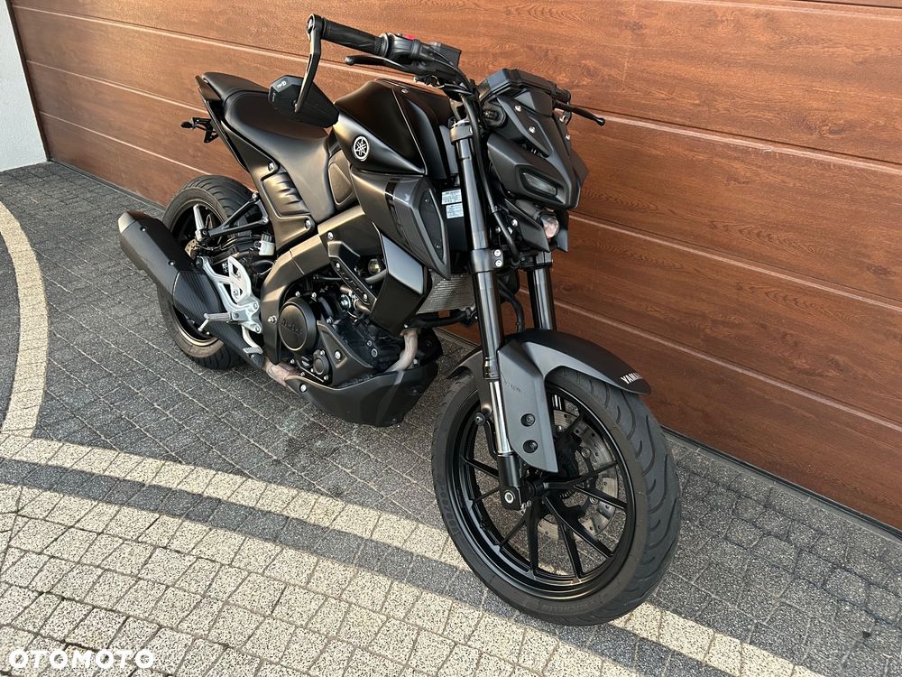 Yamaha MT - 4