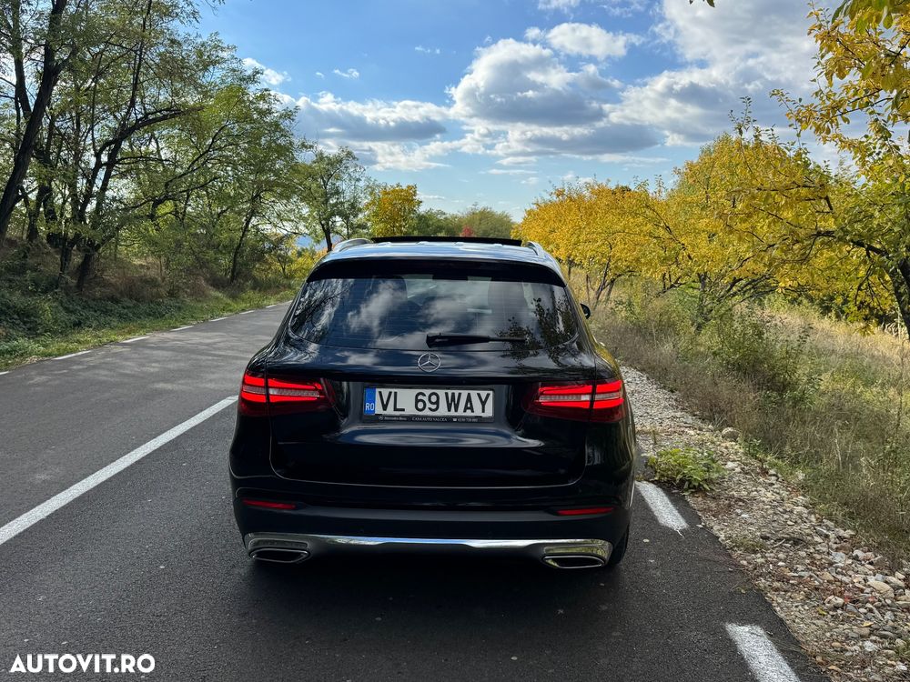 Mercedes-Benz GLC - 1