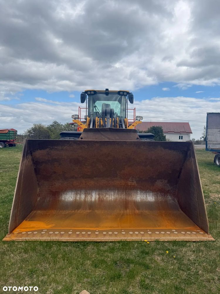 Volvo L180H - 6