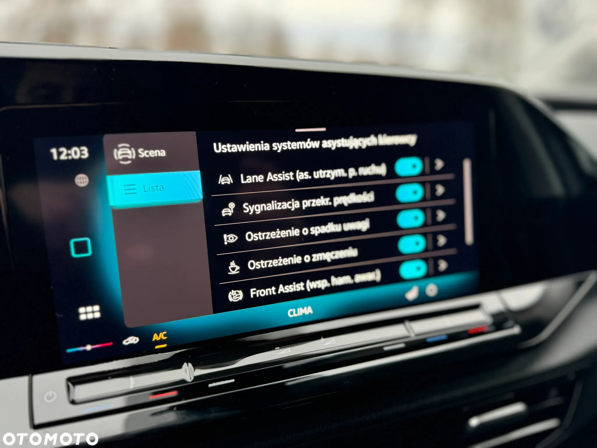 Volkswagen Caddy Maxi Cargo - 23