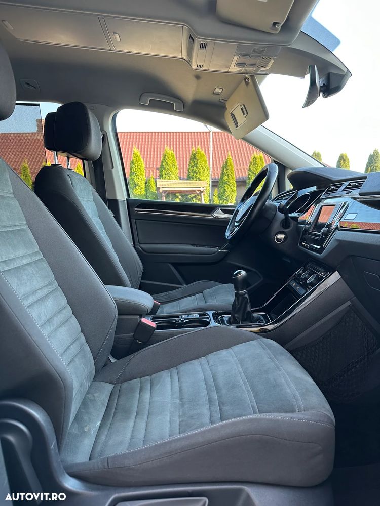 Volkswagen Touran 2.0 TDI SCR (BlueMotion Technology) Highline - 18