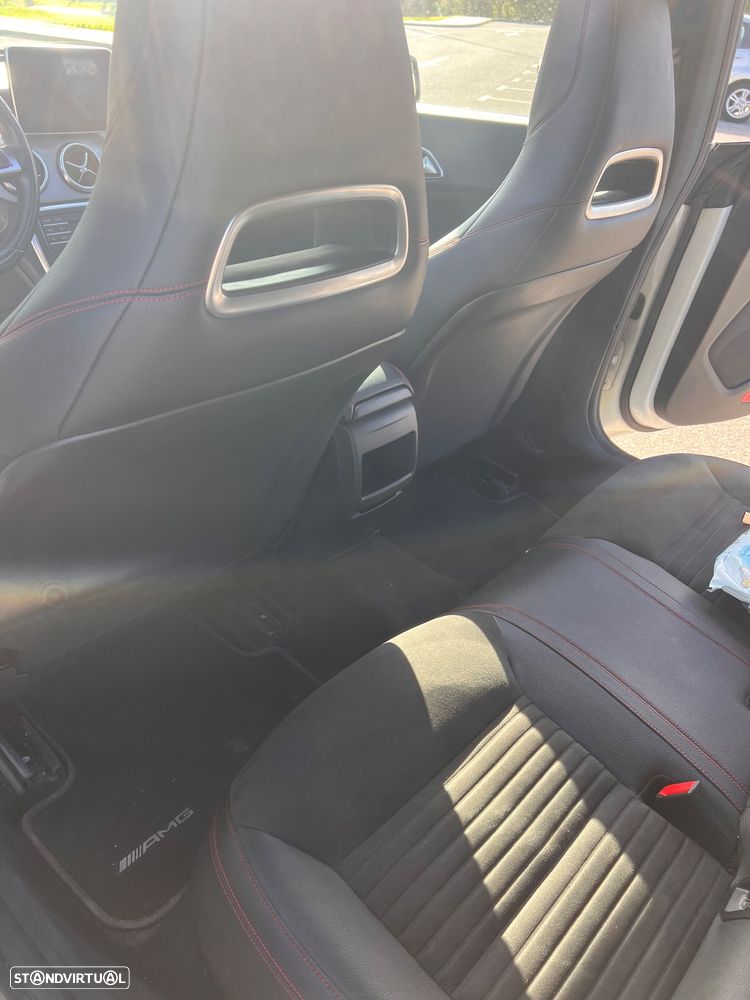 Mercedes-Benz CLA 220 d Shooting Brake AMG Line Aut. - 43