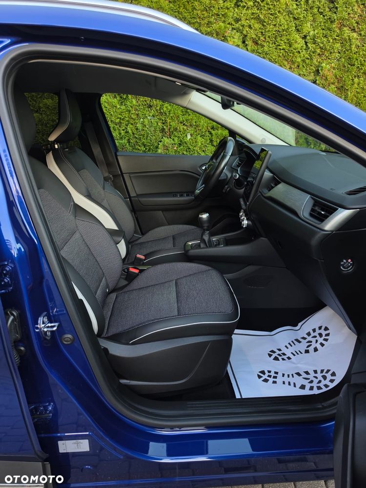 Renault Captur - 24