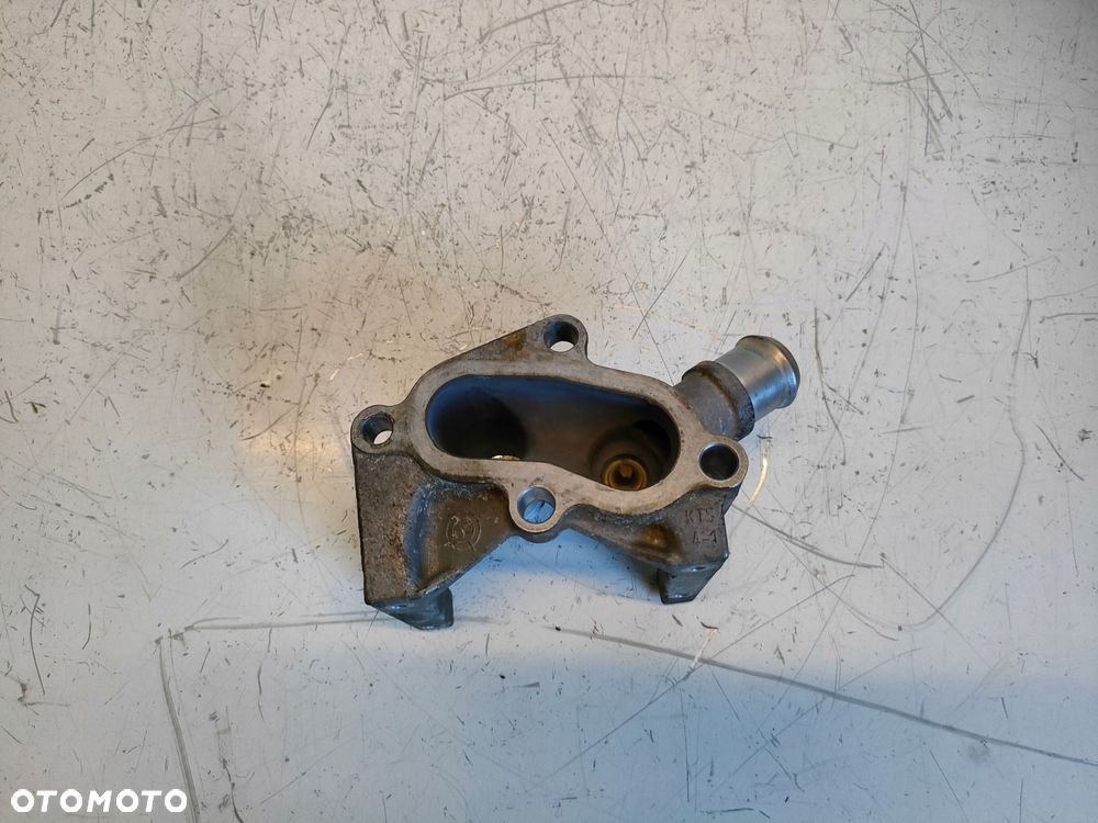 FORD FIESTA MK6 02- 1,4 B OBUDOWA TERMOSTATU - 7