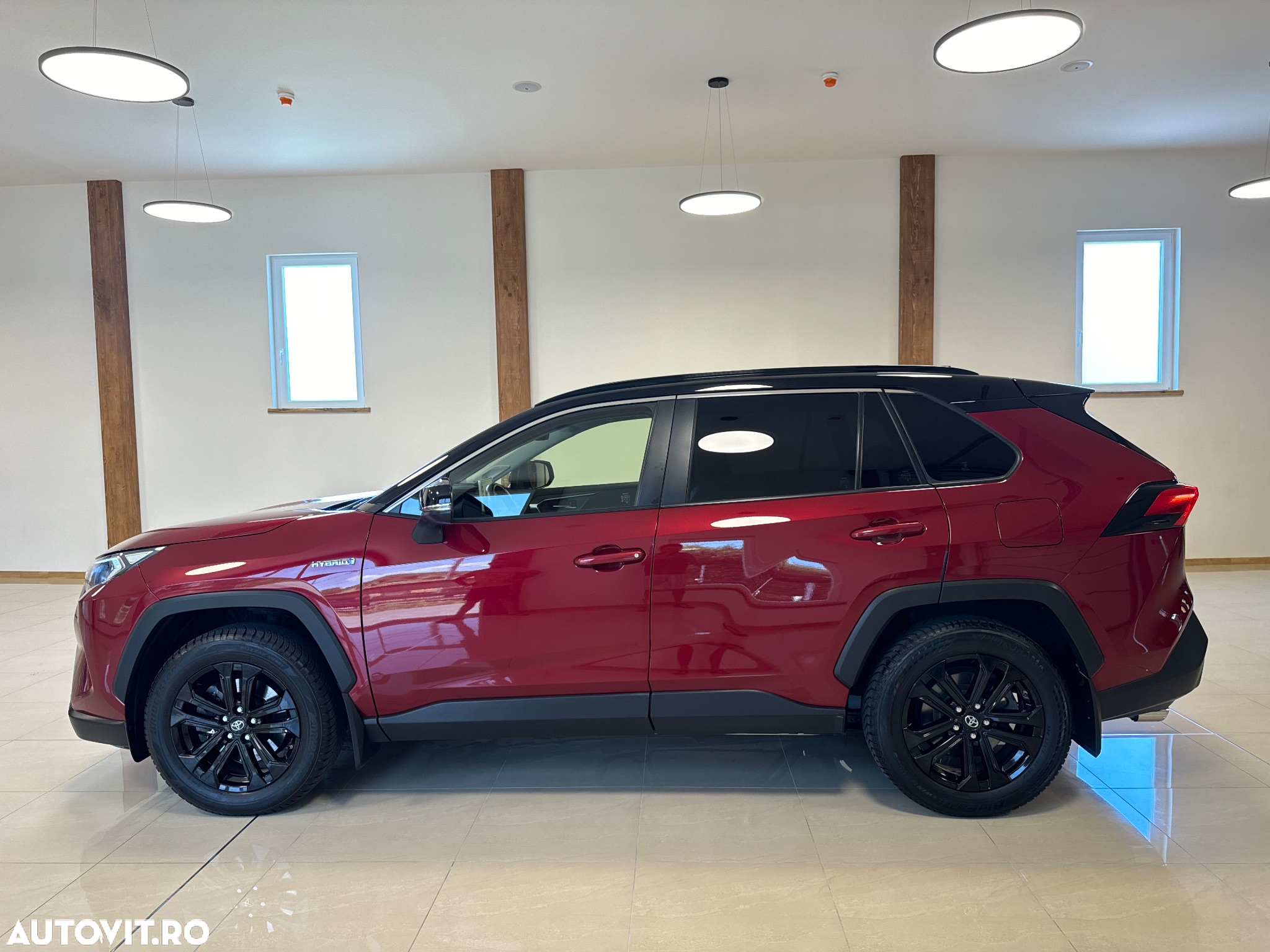 Toyota RAV4 2.5 4x2 Hybrid Team Deutschland - 6