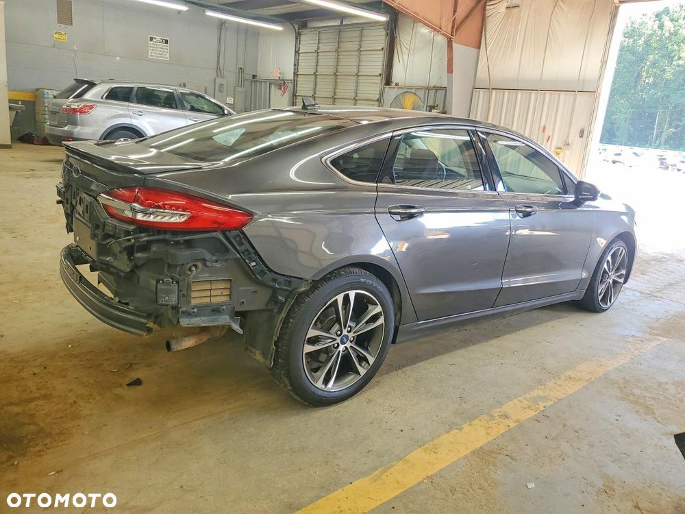 Ford Mondeo 2.0 Hybrid Titanium - 6