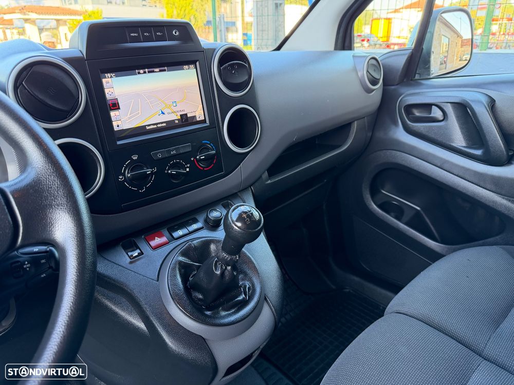 Citroën BERLINGO 1.6 BlueHDi - 29
