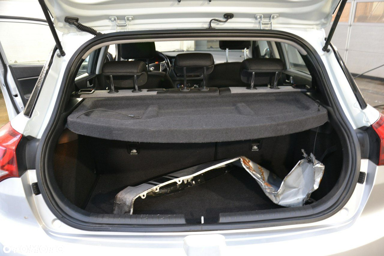 Hyundai i20 - 27