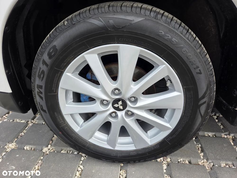 Mitsubishi Outlander 2.0 City Style 2WD - 7