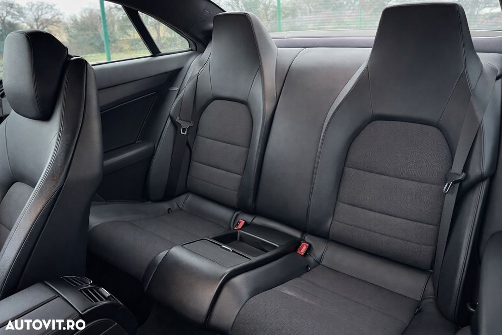 Mercedes-Benz E - 14