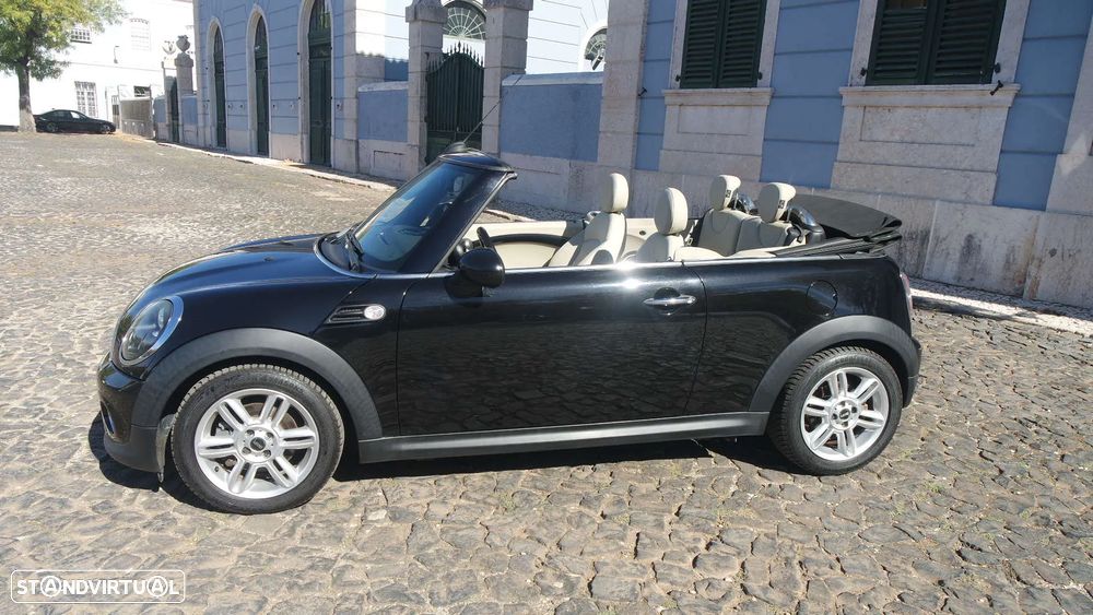 MINI Cabrio Cooper - 11