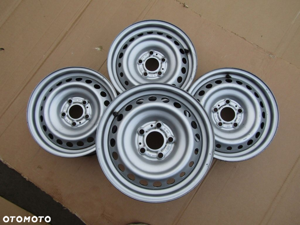 4x Felgi 15 Renault Megane III IV ZOE Express Dacia 6j 5x114,3 ET40 - 12