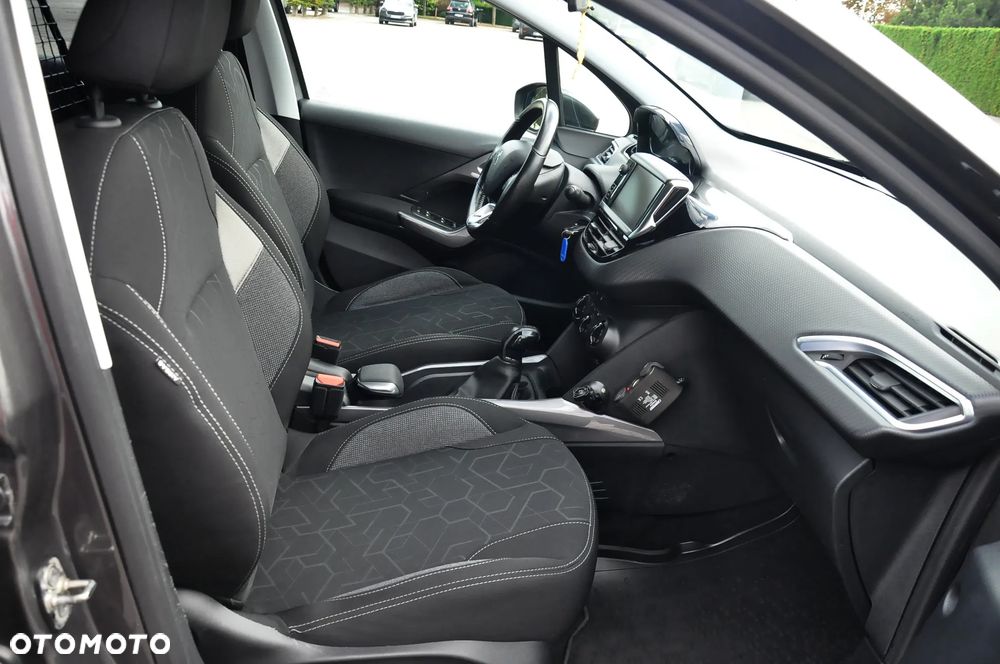 Peugeot 2008 1.6 BlueHDi Active - 28