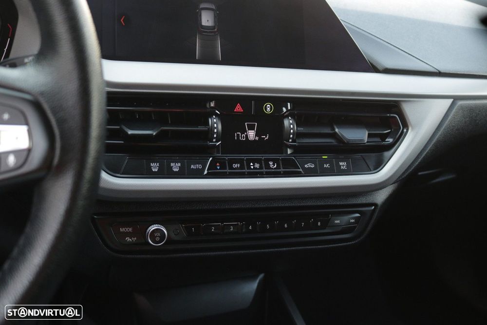 BMW 118 d Pack Desportivo M — fotografia 49