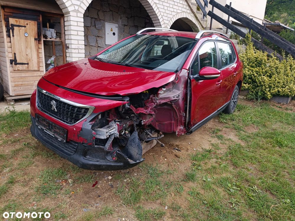 Peugeot 2008 1.2 Pure Tech Active S&S EAT6 - 1