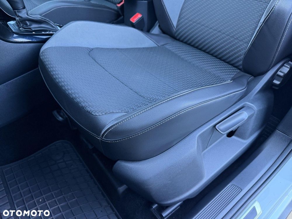 Volkswagen T-Roc - 15