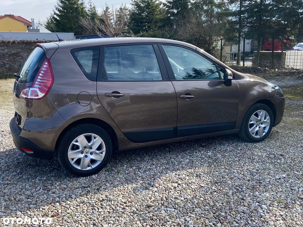 Renault Scenic - 12