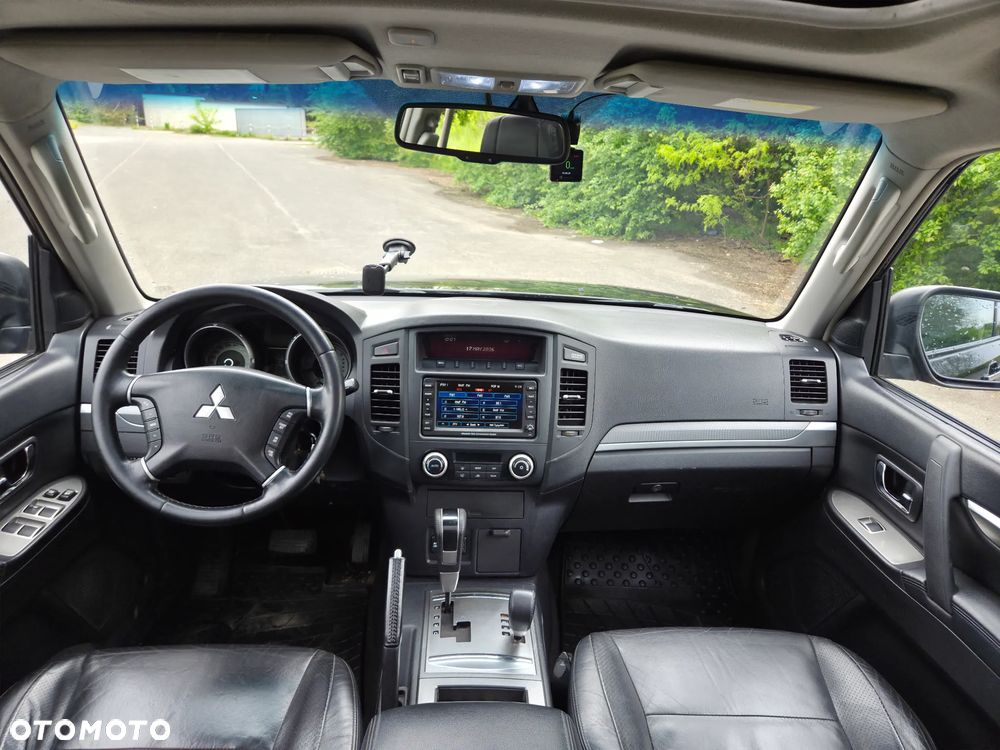 Mitsubishi Pajero 3.2 DID Instyle - 20