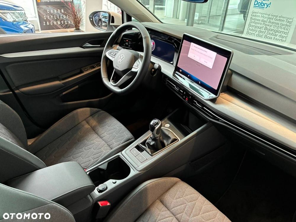 Volkswagen Golf - 23