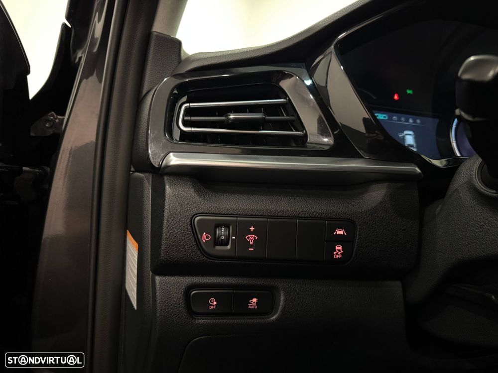 Kia e-Niro 39.2kWh Move 39 - 52