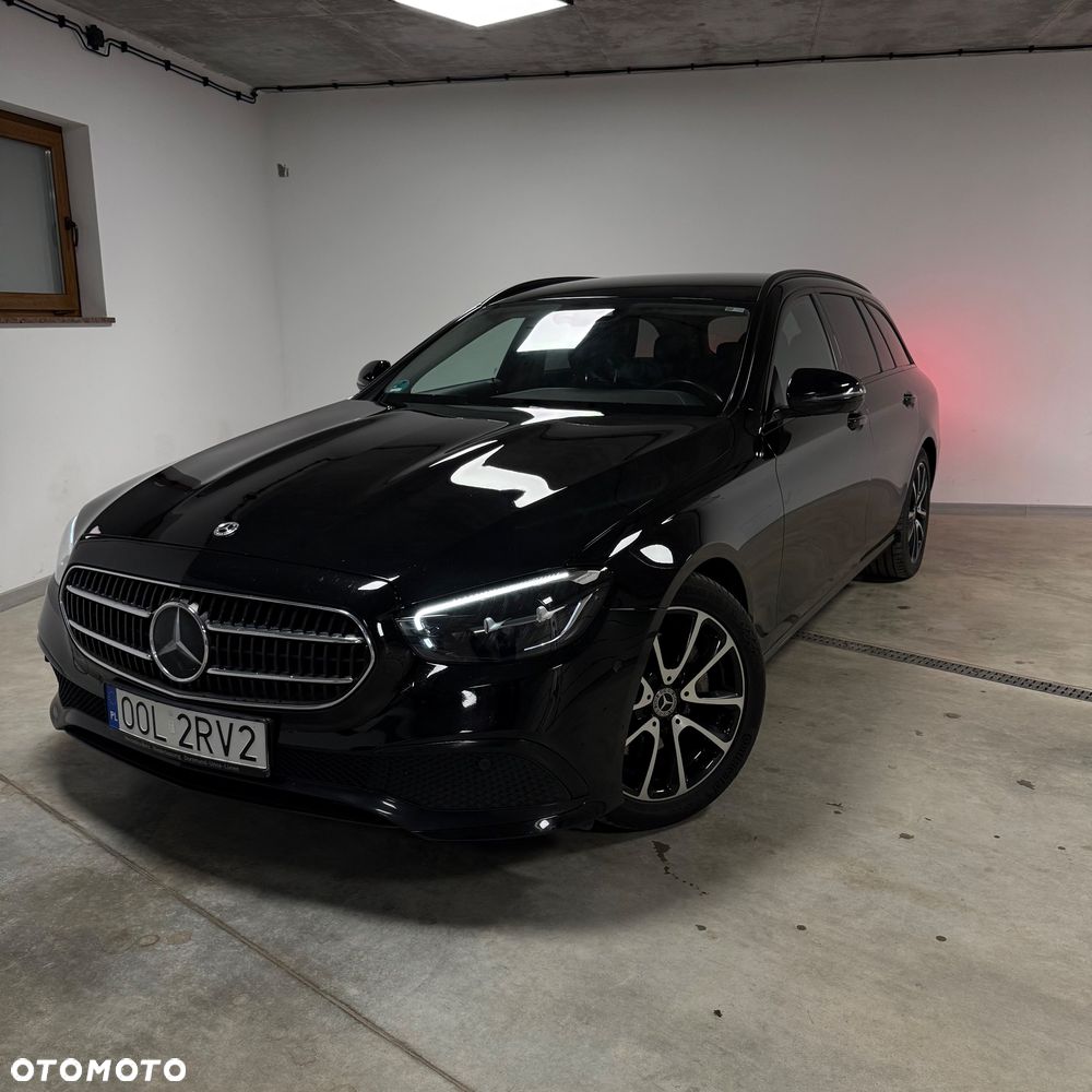 Mercedes-Benz Klasa E 220 d T 9G-TRONIC Avantgarde - 1