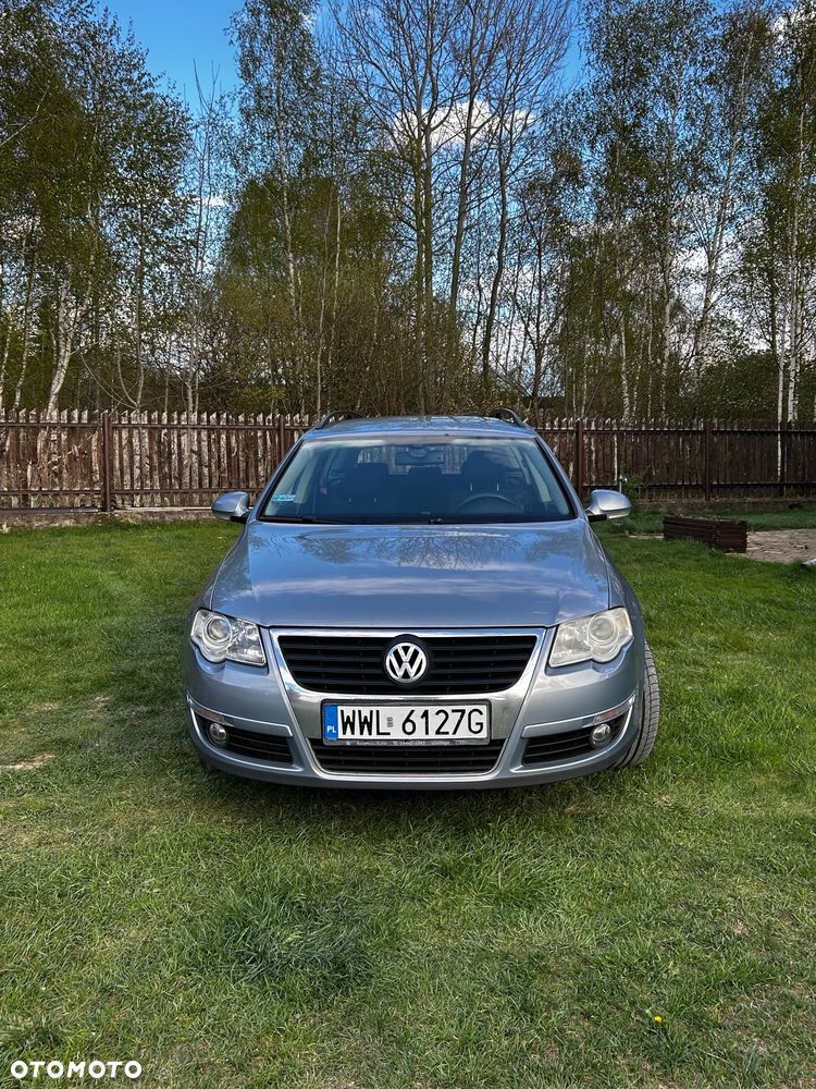 Volkswagen Passat 2.0 TDI Comfortline DSG - 5