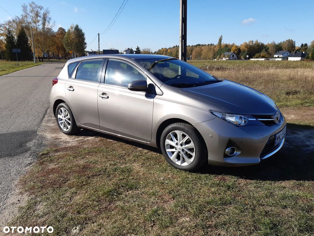 Toyota Auris - 18