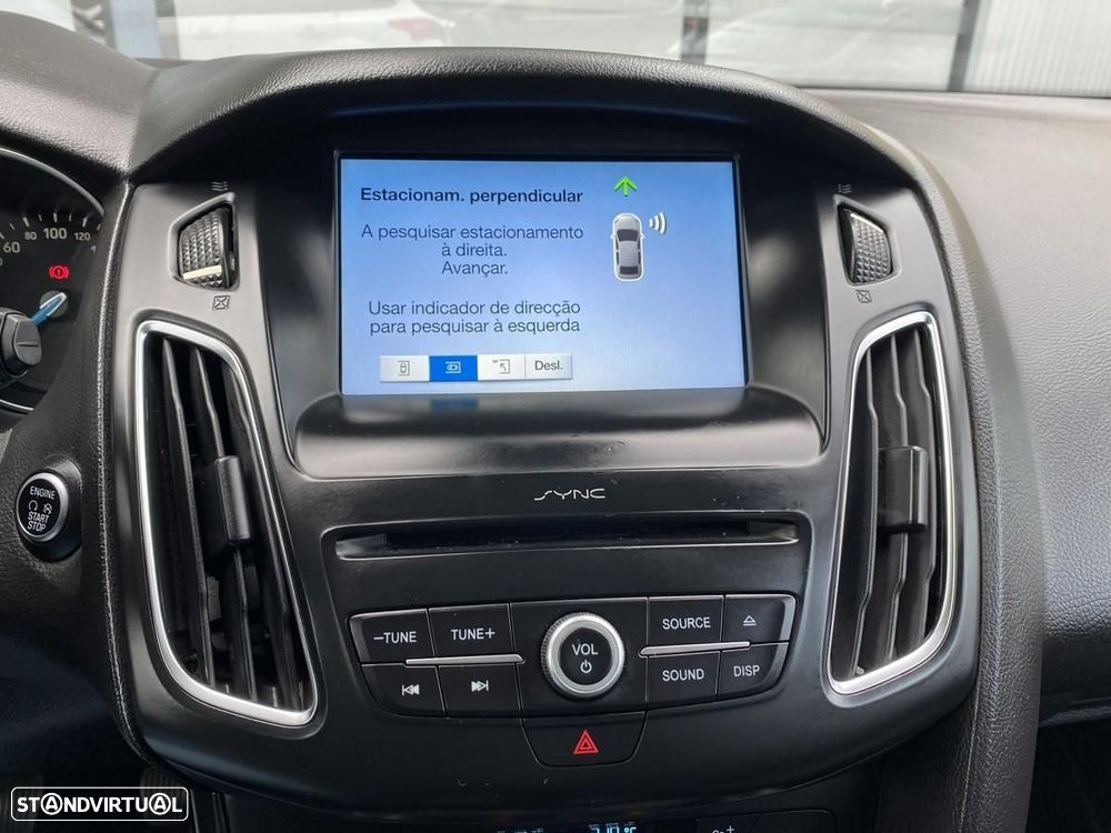 Ford Focus SW 1.5 TDCi Titanium - 25