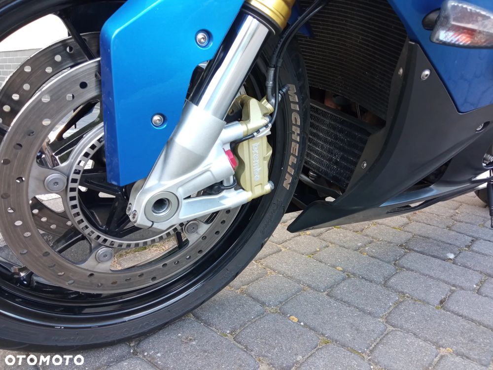 BMW S - 21
