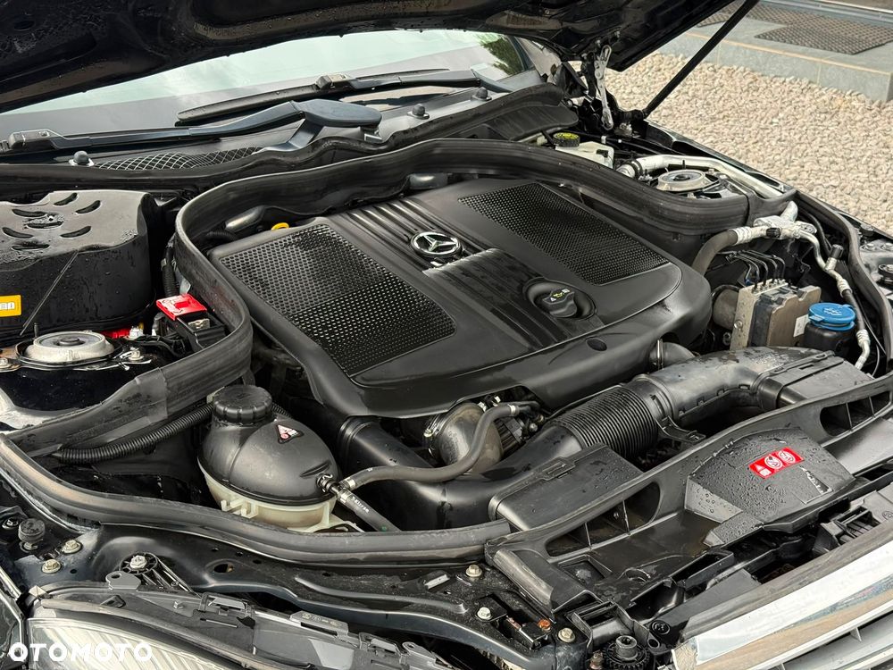 Mercedes-Benz Klasa E 220 CDI 7G-TRONIC Elegance - 4