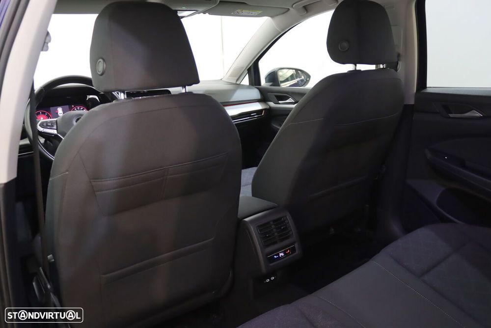 VW Golf Variant 2.0 TDi SCR Life - 7