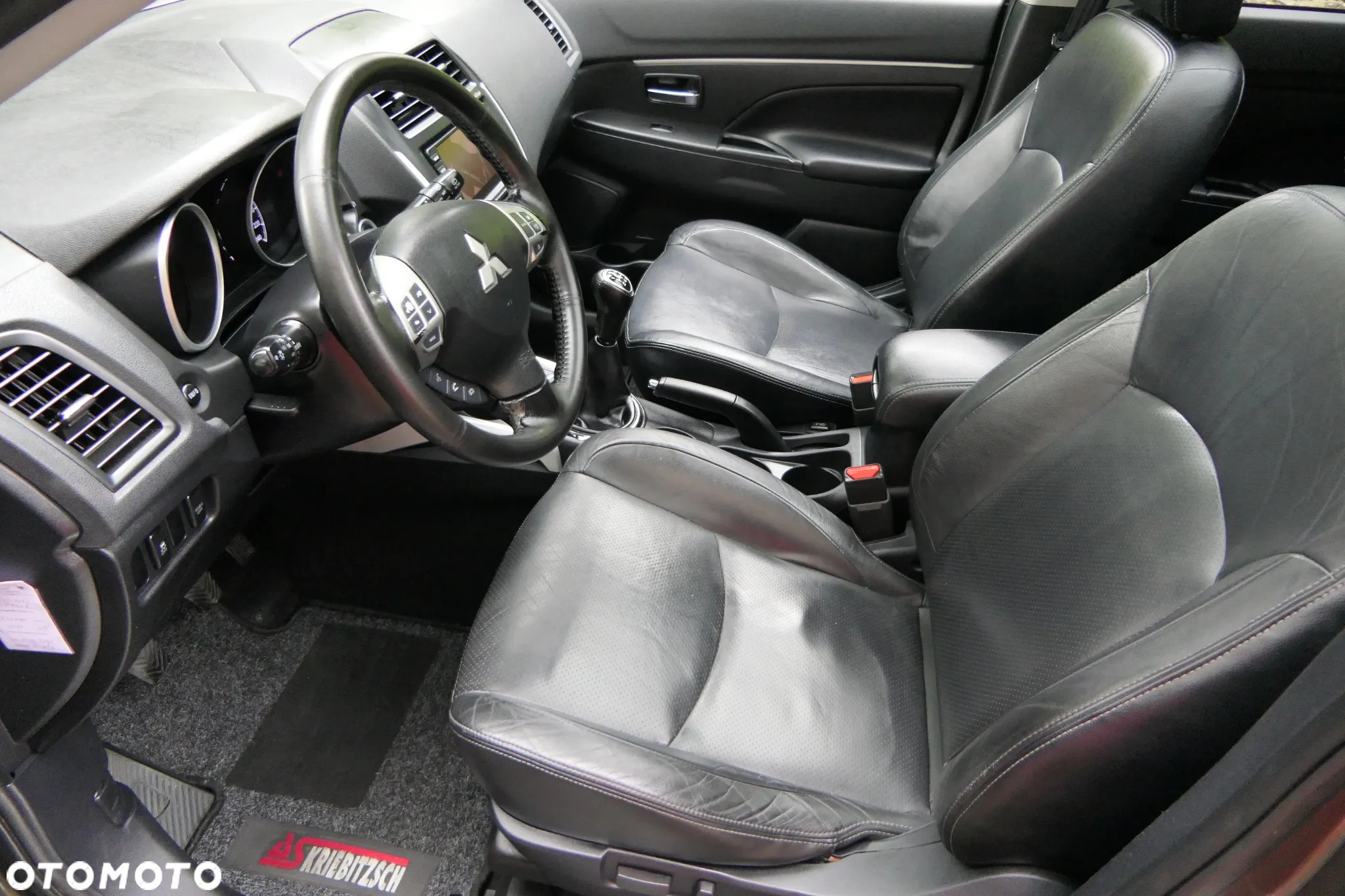 Mitsubishi ASX 1.6 2WD Instyle - 21