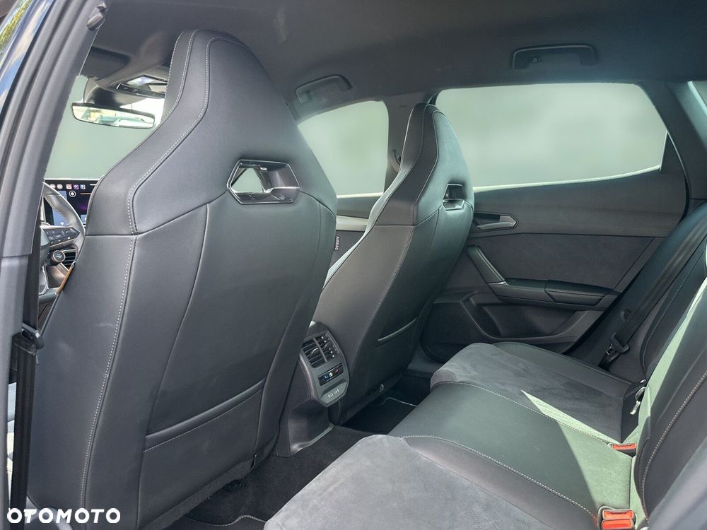 Cupra Formentor 1.5 eTSI mHEV DSG - 37