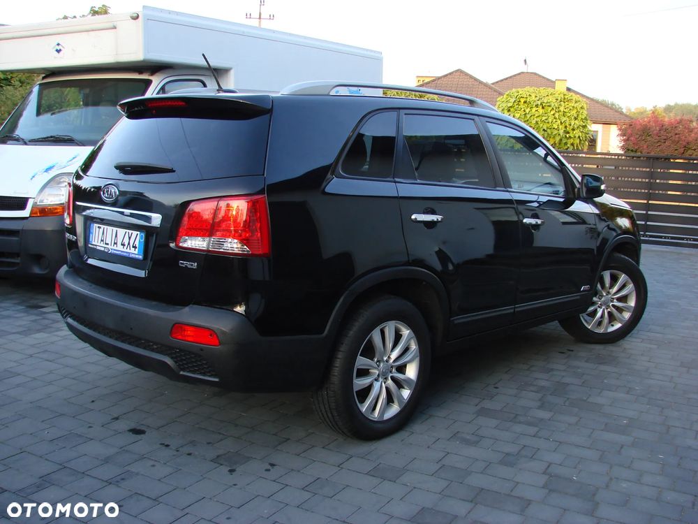 Kia Sorento - 12