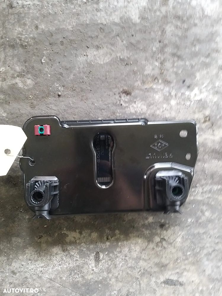 Senzor Fastback cod: 284381291R pentru Renault Megane 4 din 2017 2018 - 2