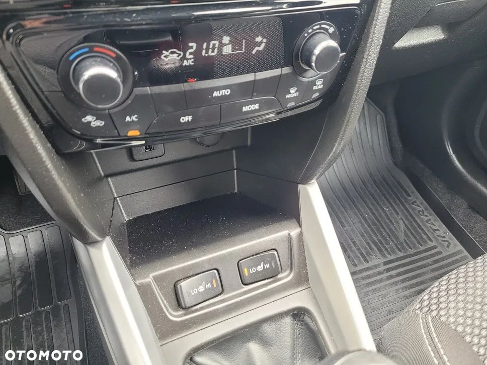 Suzuki Vitara 1.6 Premium 4WD - 8