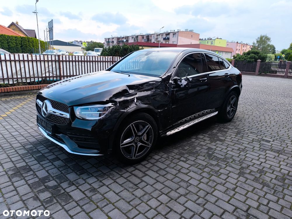 Mercedes-Benz GLC 220 d 4Matic 9G-TRONIC AMG Line - 8