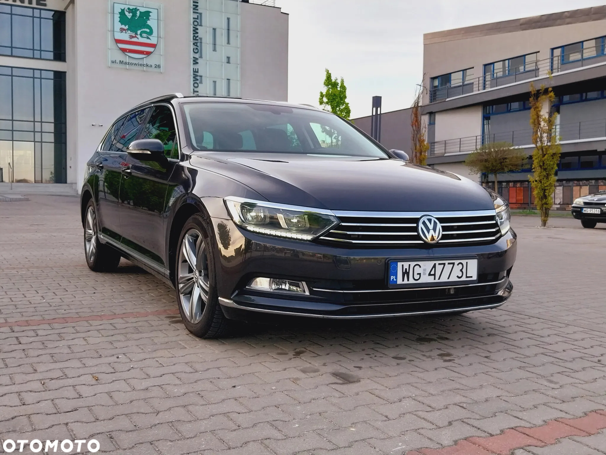 Volkswagen Passat Variant 2.0 TDI DSG (BlueMotion Technology) Highline - 3